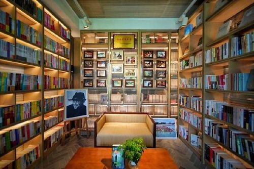 中国风景最美的4座城市 坐上轻轨感受夜色，其中有你的家乡吗？